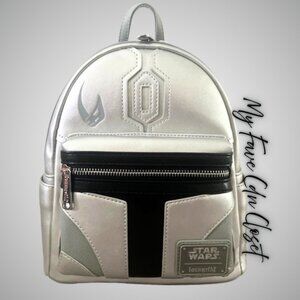 Disney Star Wars Mandalorian Helmet Loungefly Backpack** Like New